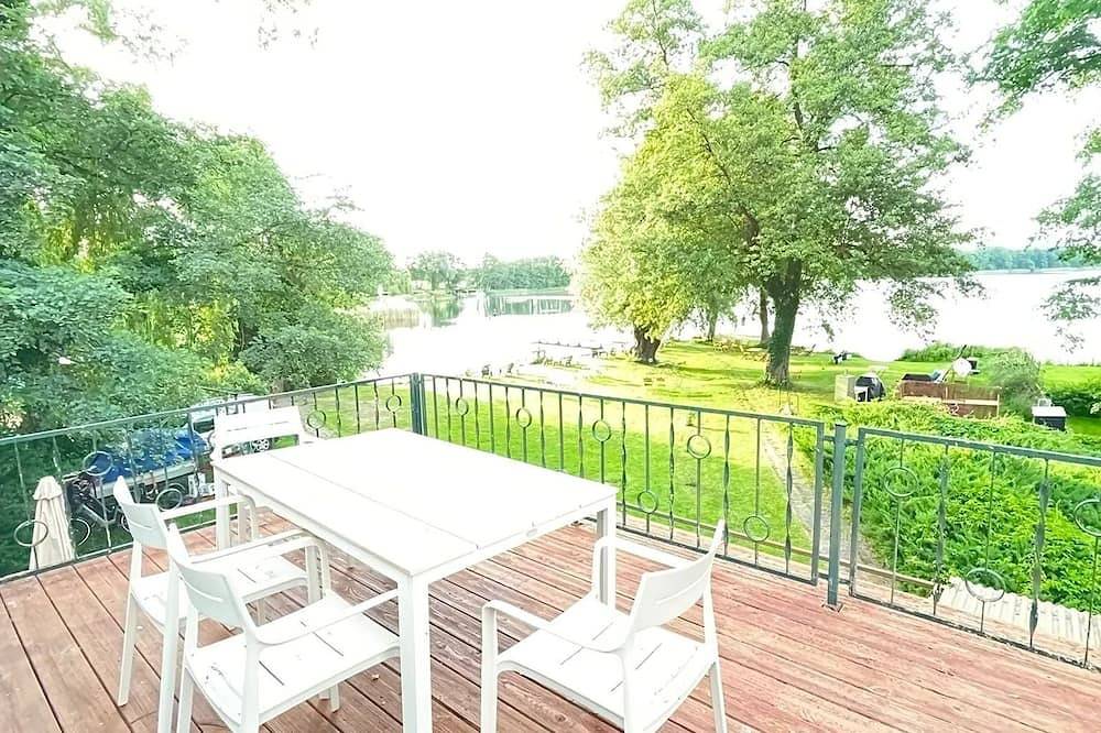 Ganze Wohnung, Ferienwohnung Luv - Ankerplatz direkt am Priepert See in Priepert, Mecklenburg-Strelitz