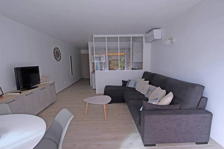 Gîte pour 2 personnes, avec jardin dans Plage De La Croisette Sainte Maxime - 4