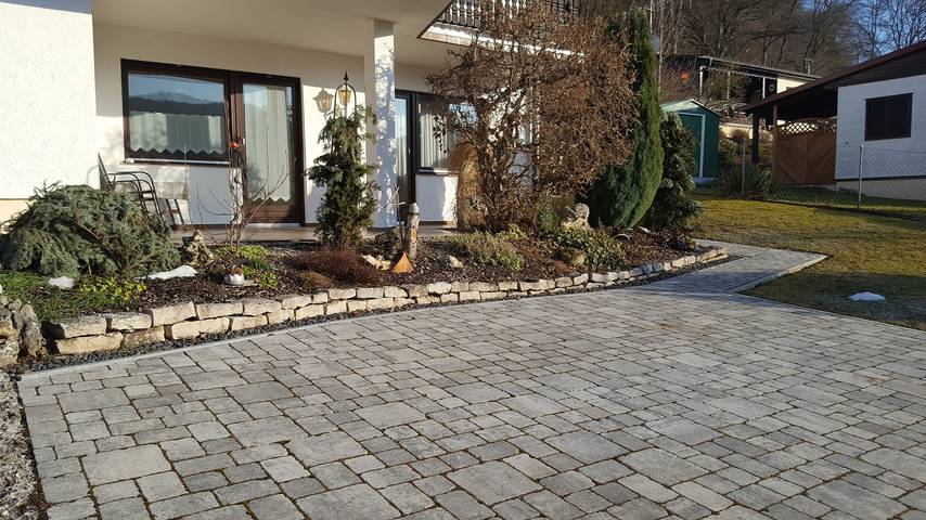 Ferienwohnung für 4 Personen, mit Balkon/Terrasse und Terrasse sowie Garten in Riedenburg - 2