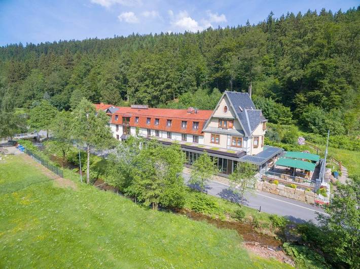 Hotel, mit Whirlpool und Terrasse sowie Garten und Sauna