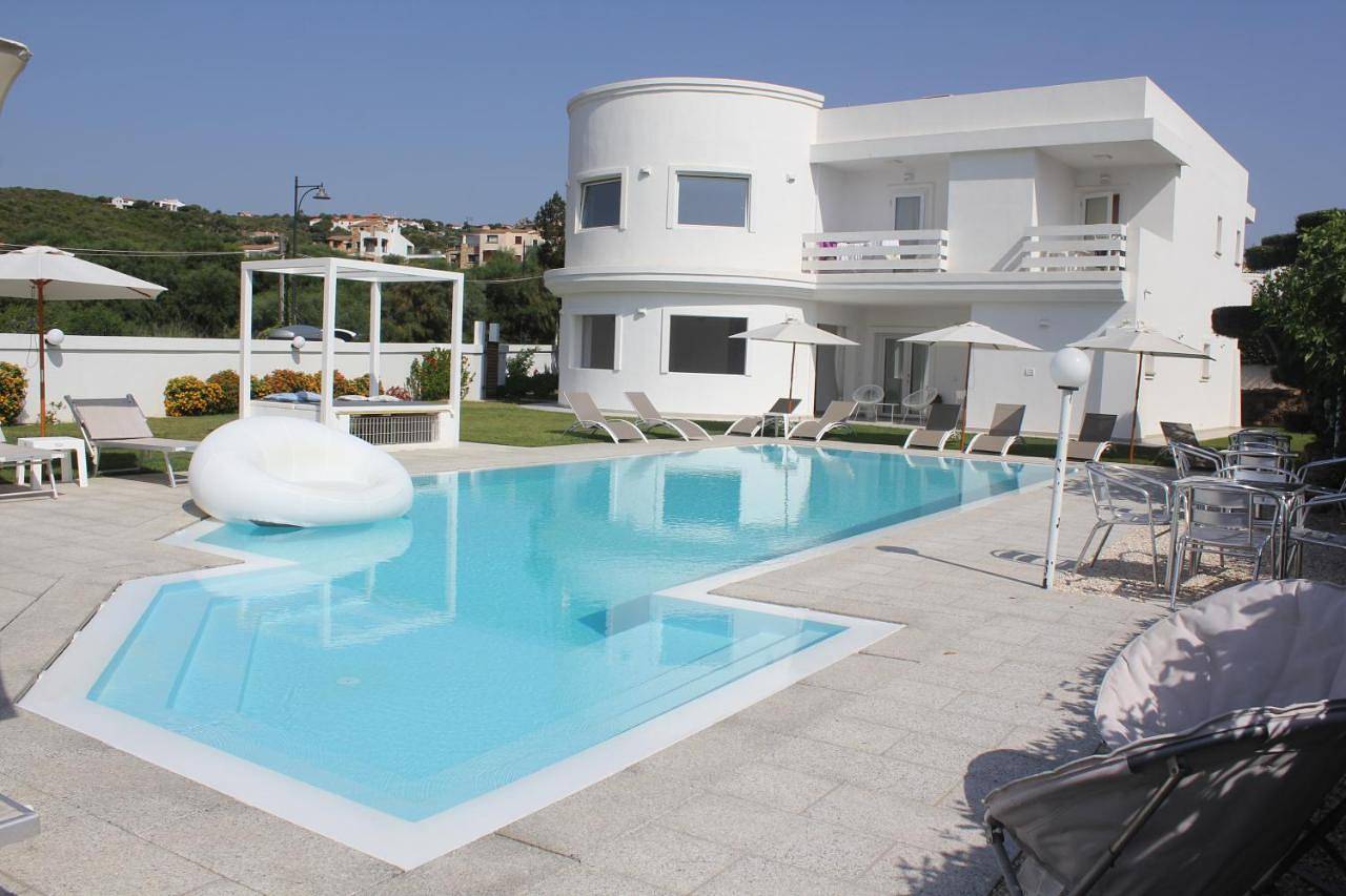 Villa with Private Pool in Pittulongu, Olbia