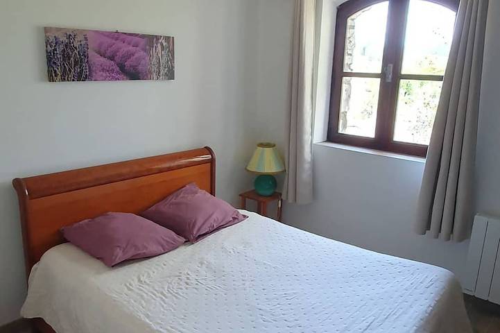 Gîte pour 5 personnes, avec jardin et piscine à Viens - 4