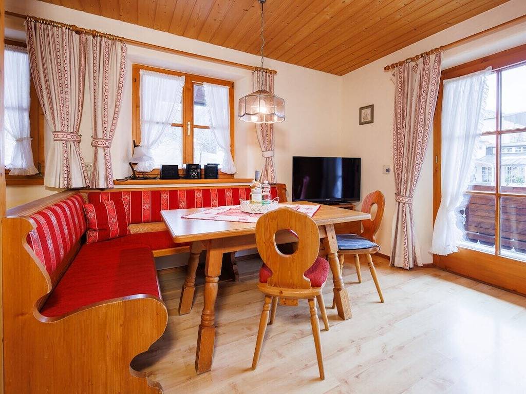 Ferienwohnung mit 2 Schlafzimmer in Ruhpolding, Bayerische Alpen
