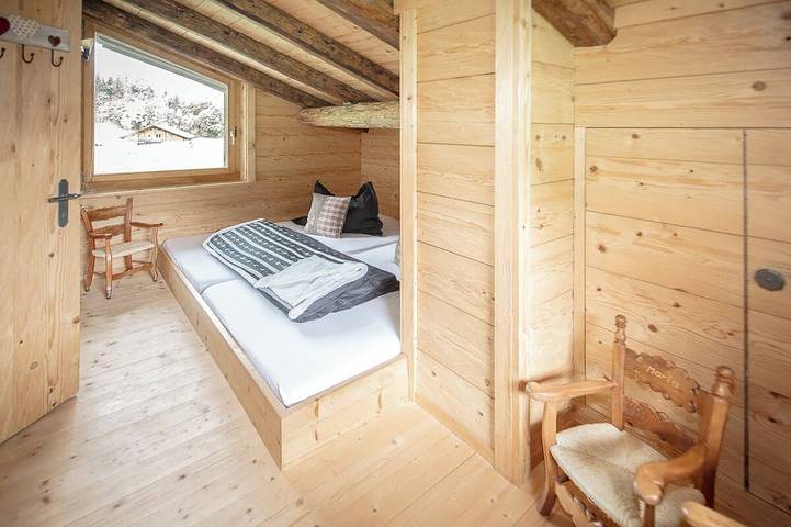 Location de vacances pour 2 personnes, avec terrasse et jardin à Brienz - 4