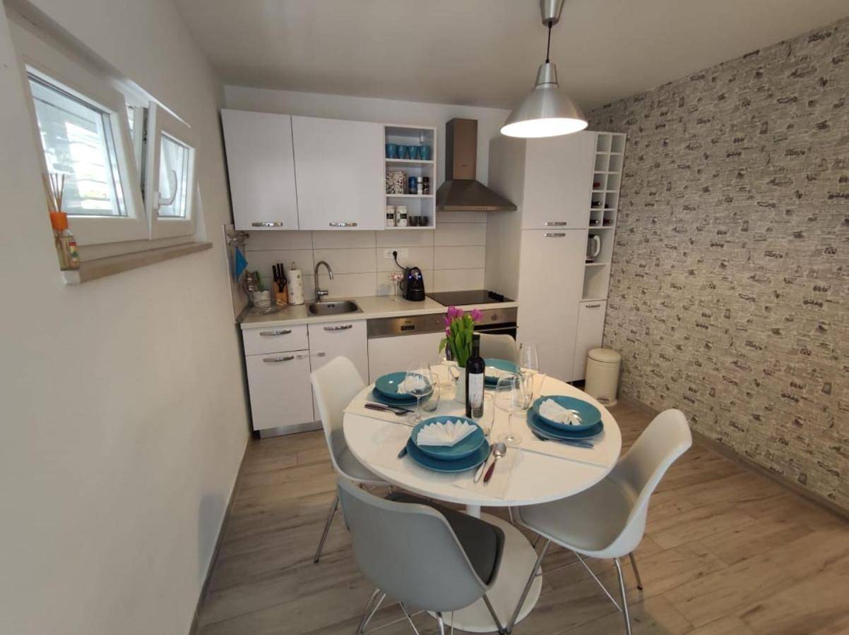 Holiday Home Ivo in Sevid, Żupania splicko-dalmatyńska