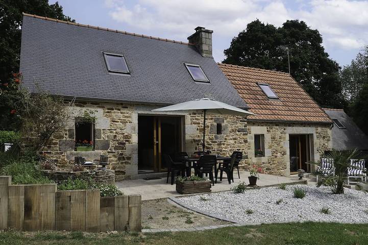Maison de vacances pour 6 personnes, avec Jardin à Ploumilliau