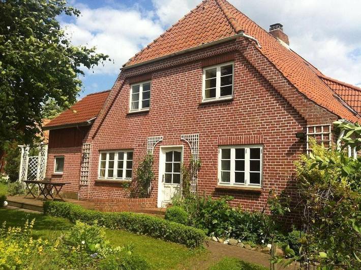 Ferienhaus für 8 Personen, mit Terrasse in Tröndel