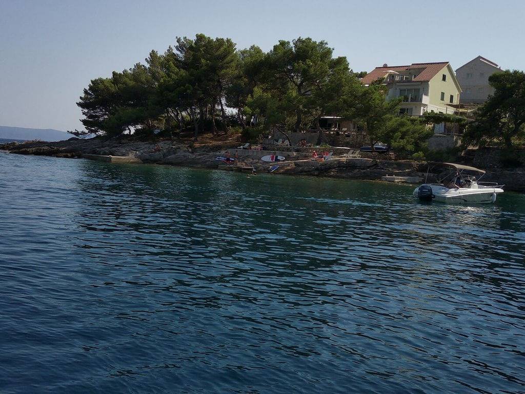Am Strand, Waterfront in Selca, Brac