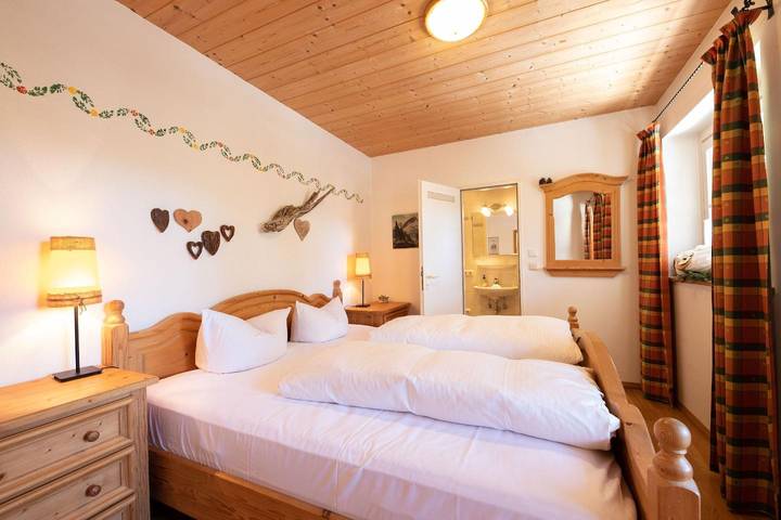 Ferienwohnung für 2 Personen, mit Balkon am Eibsee - 3