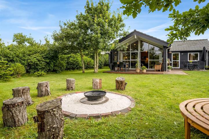 Maison de vacances pour 6 personnes avec jacuzzi in Skjern, Fjord Ringkøbing