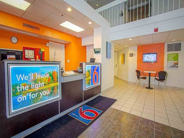 Apartamento entero, 1 Cama King | Micrfridge in Municipio de East Brunswick, Nueva Jersey