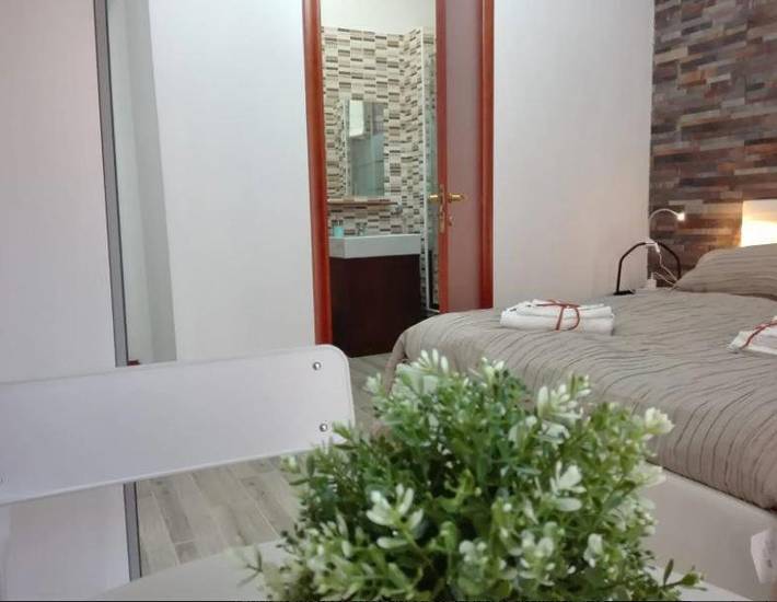 Maison d’hôte pour 4 personnes, avec balcon et jacuzzi à Catane - 4