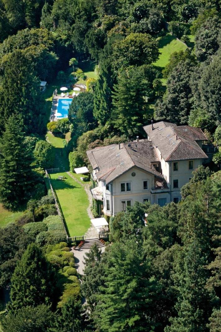 BnB für 4 Personen, mit Ausblick und Pool sowie Garten und Seeblick am Lago Maggiore