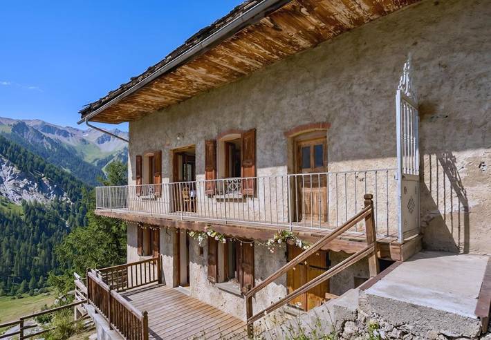 Gîte pour 6 personnes, avec terrasse et vue dans Station De Saint Veran