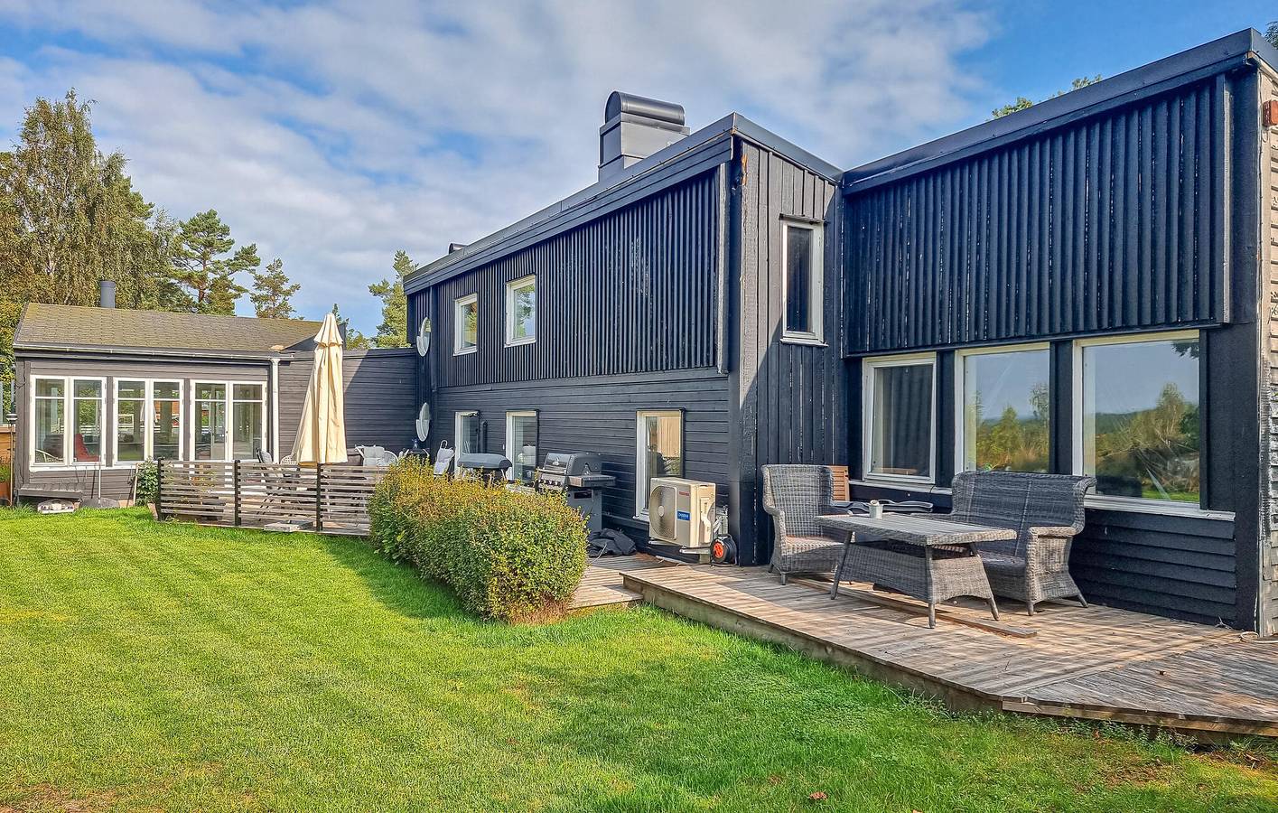 Ferienhaus für 9 Personen mit Terrasse in Mellerud, Vänern