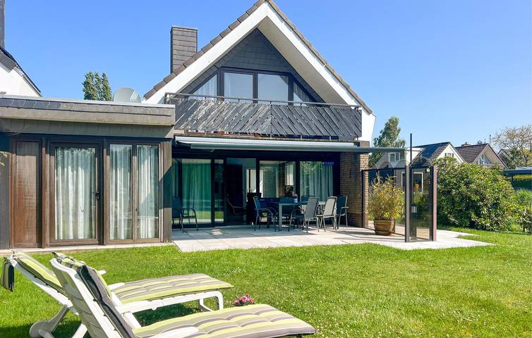 Ferienhaus für 6 Personen, mit Terrasse und Ausblick sowie Garten, mit Haustier - 1