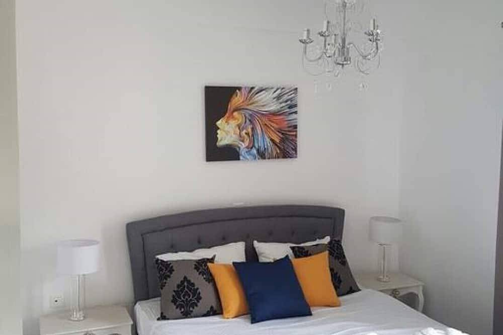Entire apartment, Elounda Ocean view suites - Apartment 3 in Elounda, North Crete