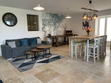 Gîte pour 6 personnes, avec terrasse et jardin dans le Cher