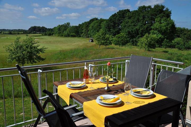 Ferienwohnung für 4 Personen, mit Ausblick und Balkon - 1