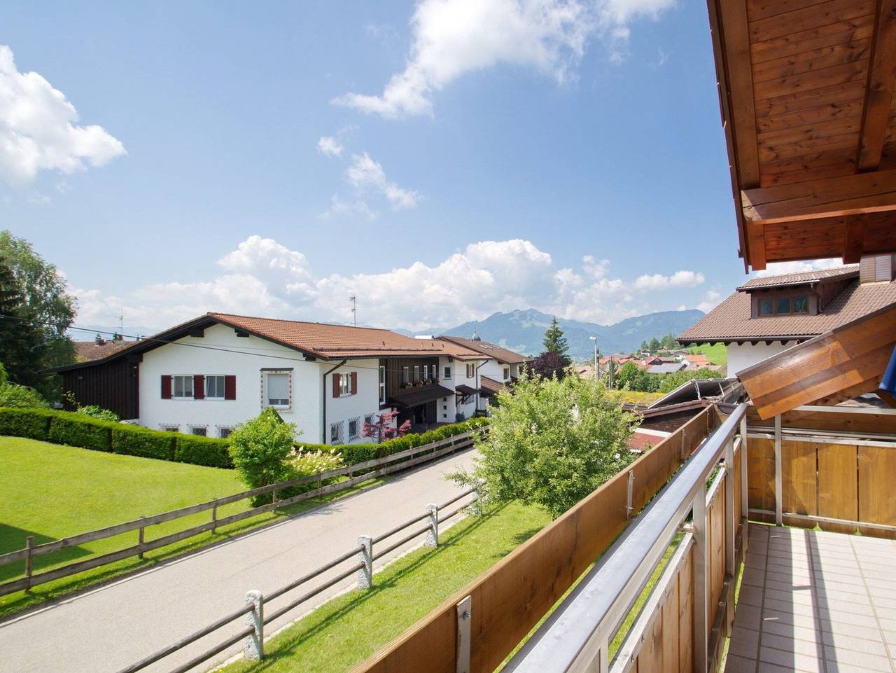 Ganze Ferienwohnung, Grüntenblick - Ferienwohnung mit Bergblick, Parkplatz und Sauna in Grünten, Rettenberg