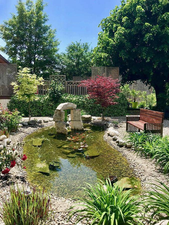 Location de vacances pour 2 personnes, avec jardin ainsi que vue et piscine, animaux acceptés à Roquebillière - 2