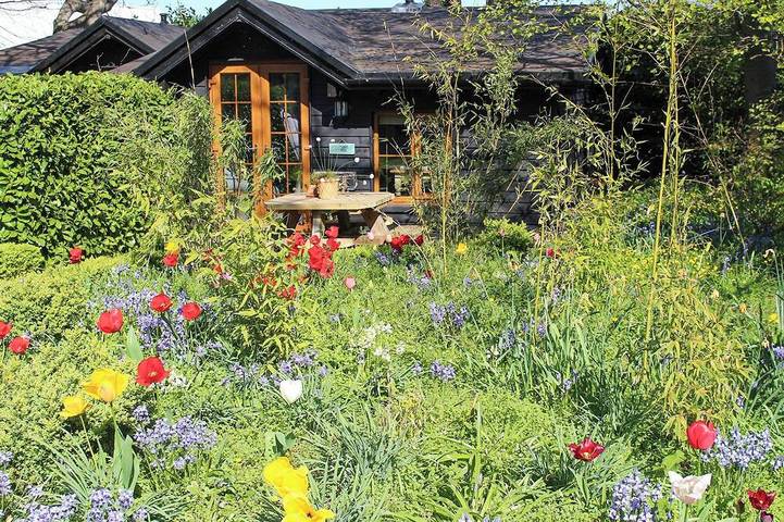 Cottage for 2 people, with hot tub and pool in Kent