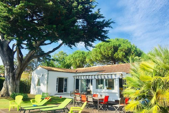 Villa pour 11 personnes, avec jardin et terrasse