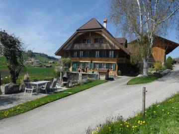 Casa Rural Con Piscina para 4 Personas en Kienersrüti, Western Alps, Foto 1