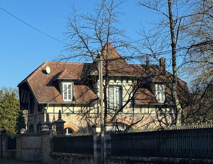 Location de vacances pour 2 personnes, avec Terrasse ainsi que Jardin et Vue à Bourron-Marlotte
