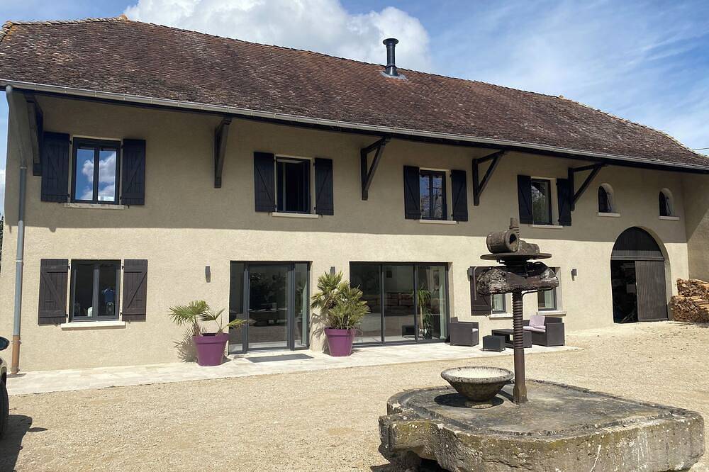 Magnificent guest room in an exceptional property...!!! in Saint-Savin (Isère), Región de La Tour-du-Pin