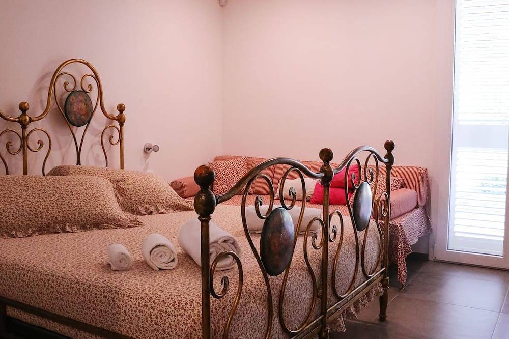 Villa avec piscine privée, à 300 mètres de la mer...!!! in Marina di Ragusa, Province de Ragusa