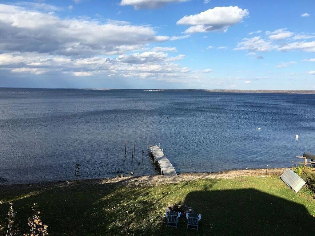 Amazing Lake Views / 100 m Privatstrand / Whirlpool / Weinstraße / Haustiere / Seneca West Side in Seneca Lake