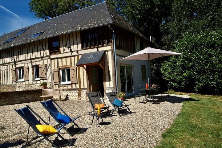 Gîte pour 3 personnes, avec jardin à Saint-Sylvestre-de-Cormeilles