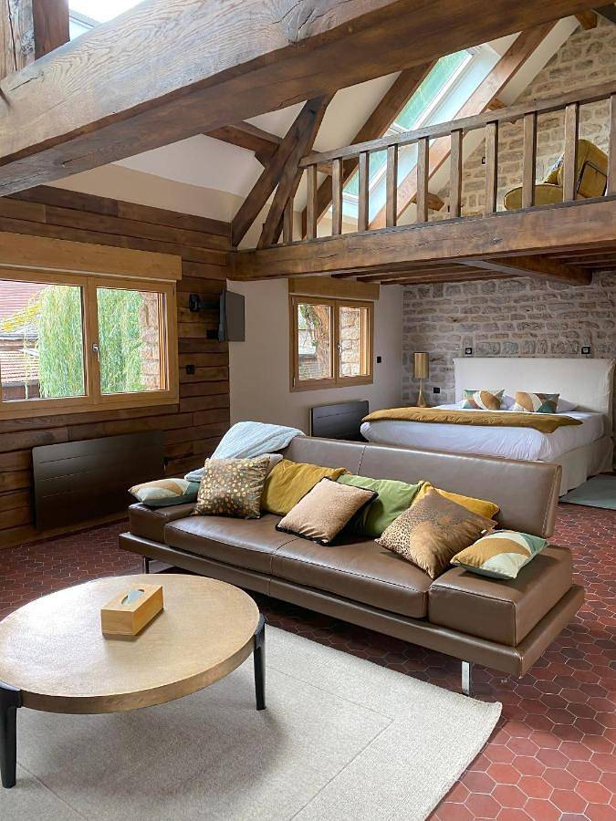 Hôtel pour 2 personnes, avec terrasse, animaux acceptés à Signy-l'Abbaye - 2