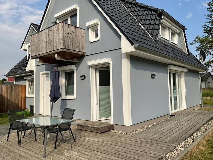 Ferienhaus für 10 Personen, mit Sauna und Balkon sowie Whirlpool und Garten - 1