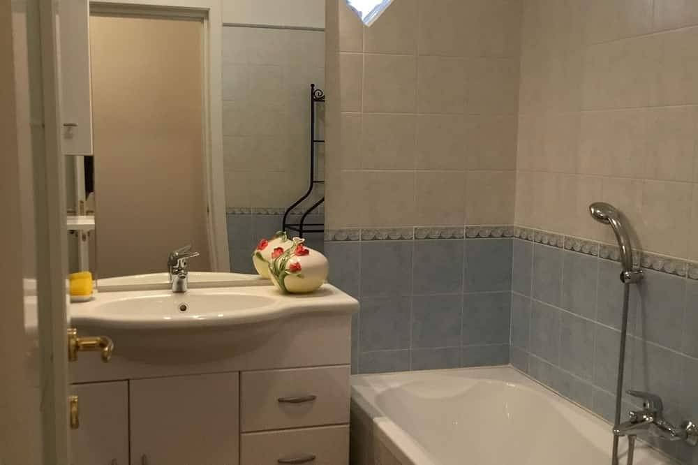 Ganze Wohnung, Rosenhaus - Meerblick (Citra 008008-Lt-0059) in Bordighera, Riviera di Ponente