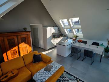 Ferienwohnung für 2 Personen, mit Seeblick und Balkon in Langenargen