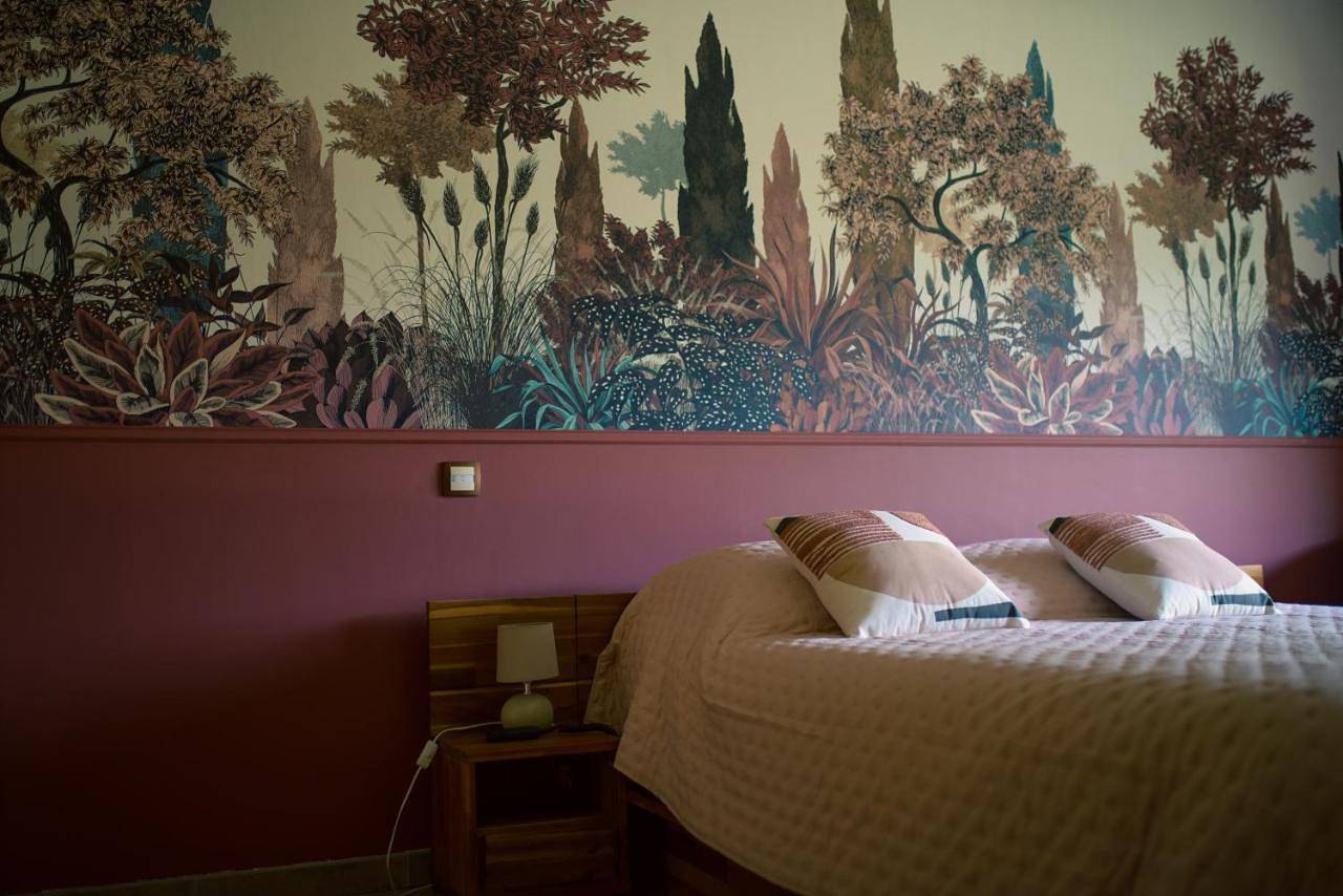 Chambres D'Hotes Dans Maison De Caractere in Lalinde, Périgord Pourpre