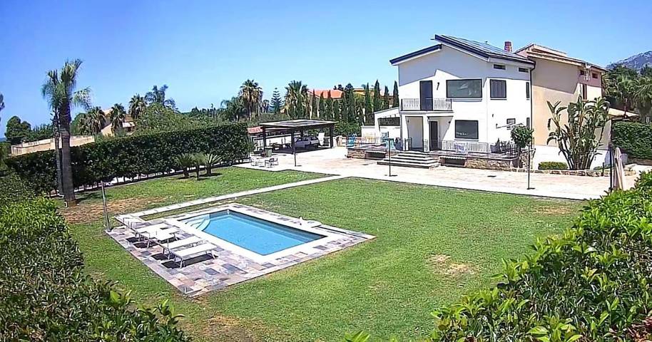 B&b per 3 persone, con giardino e terrazza in Carini
