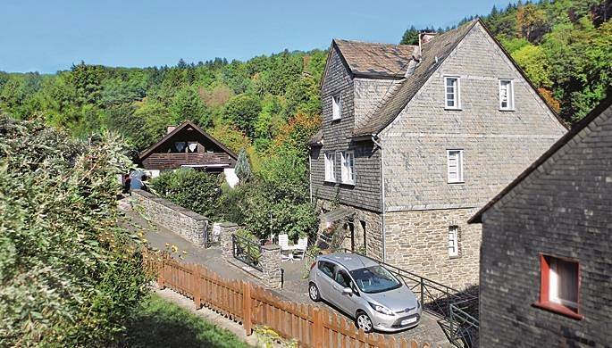 Ferienwohnung für 4 Personen, mit Terrasse im Nationalpark Eifel