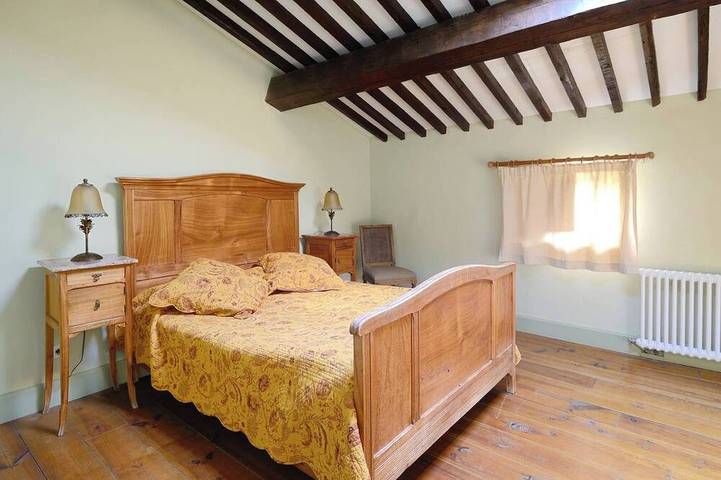 Jujube Vacation Rental – 9-person duplex with a fireplace, in the heart of the Provence vineyards in Ollières, Región Brignoles