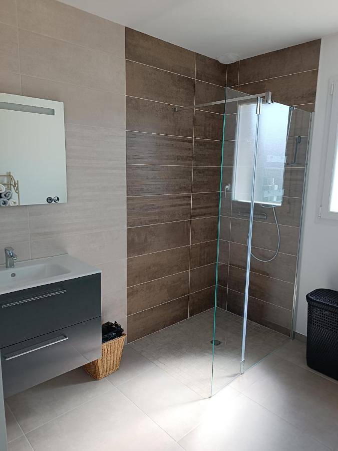 Location de vacances pour 6 personnes, avec terrasse, animaux acceptés à Beauvoir-sur-Mer - 4