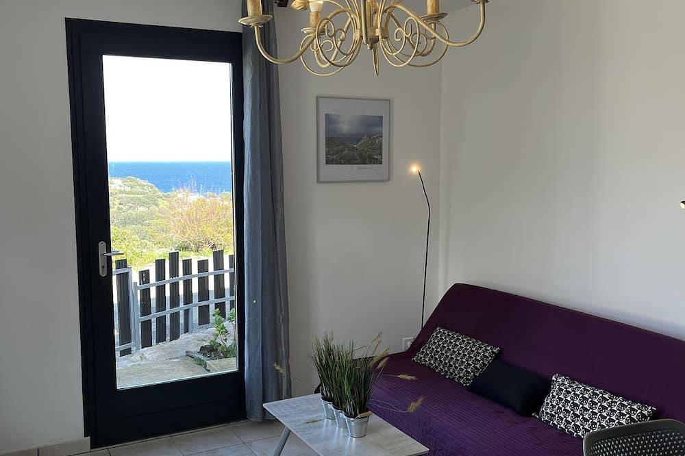 Appartement entier, Apartment 500m from the beach. Exceptional view in Sisco, Cap Corse