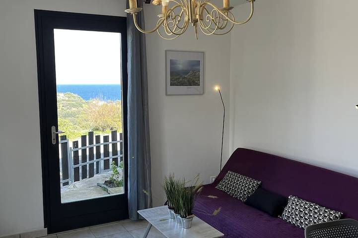 Appartamento intero, Apartment 500m from the beach. Exceptional view in Sisco, Capo Corso