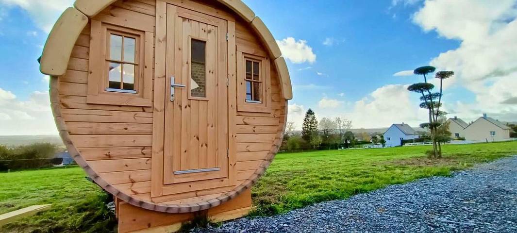 Location de vacances pour 25 personnes, avec jacuzzi et jardin dans Souleuvre-en-Bocage - 3