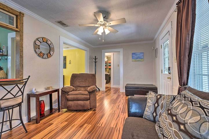 Vacation rental for 5 people, with yard and terrace in Gulfport