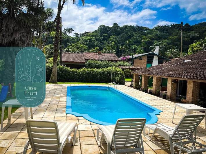 Casas de temporada para 12 pessoas, com piscina - 1