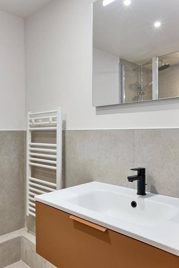 Gîte pour 10 personnes, avec vue et terrasse à Besançon - 2