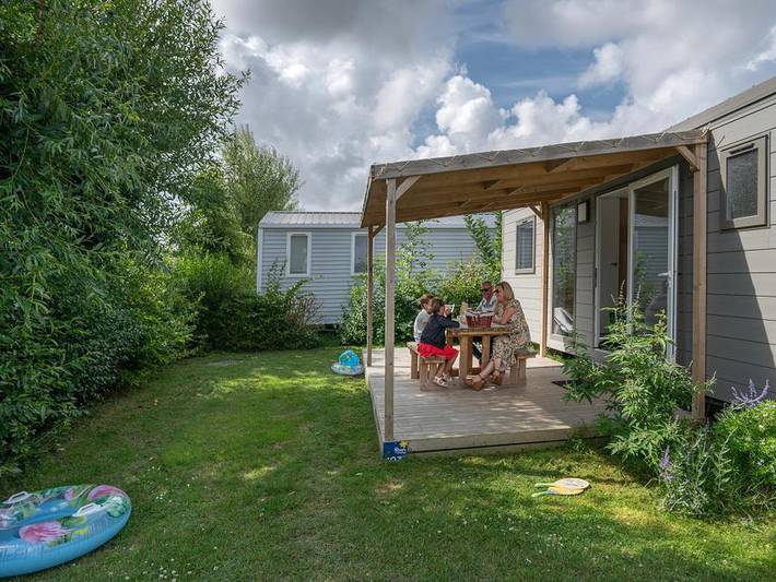 Camping pour 4 personnes, avec balcon/terrasse ainsi que bassin pour enfant et terrasse dans la Somme - 2