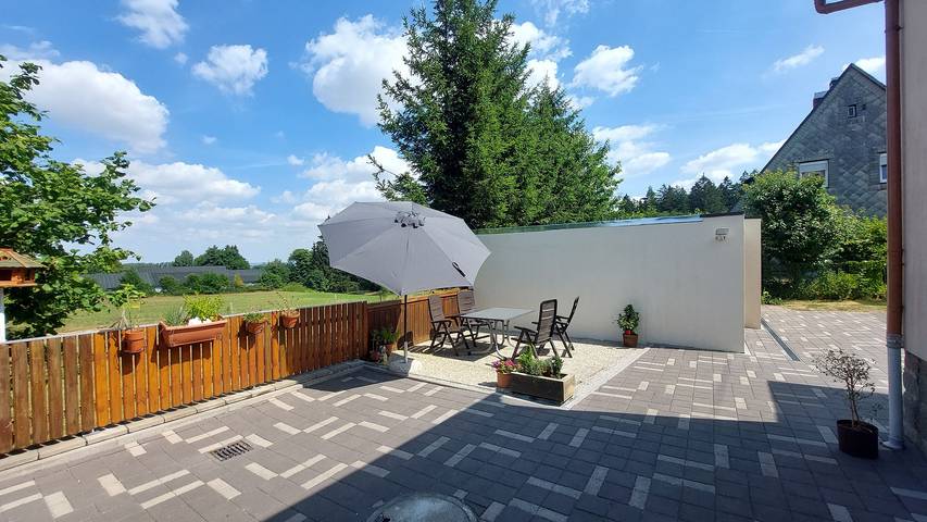 Ferienwohnung für 5 Personen, mit Balkon/Terrasse und Terrasse sowie Garten im Fichtelgebirge - 3